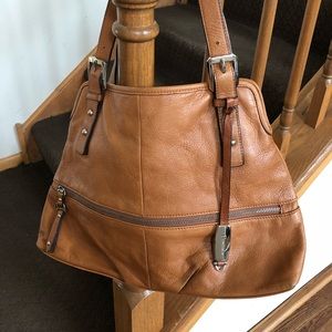 B. Makowski Tan Leather Purse